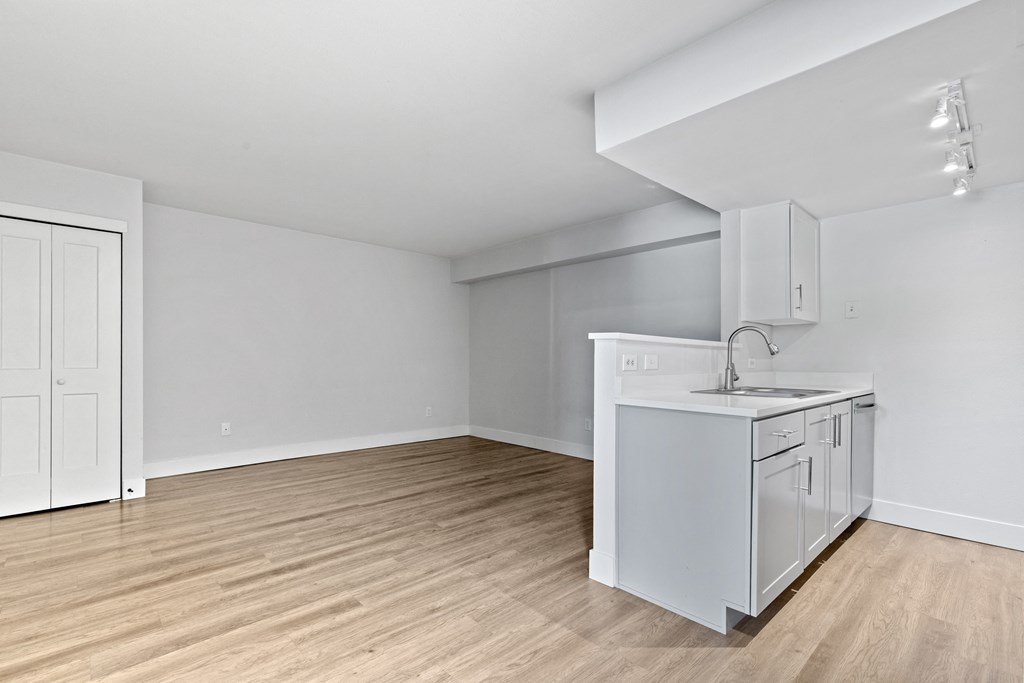 The Alpine Apartments