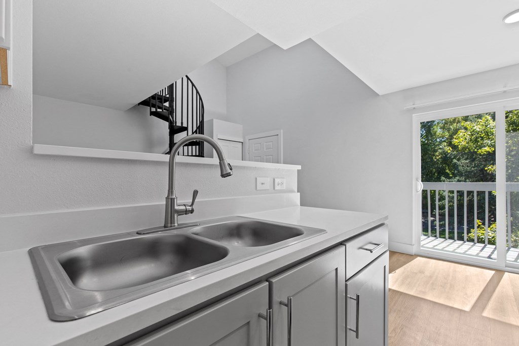 The Alpine Apartments