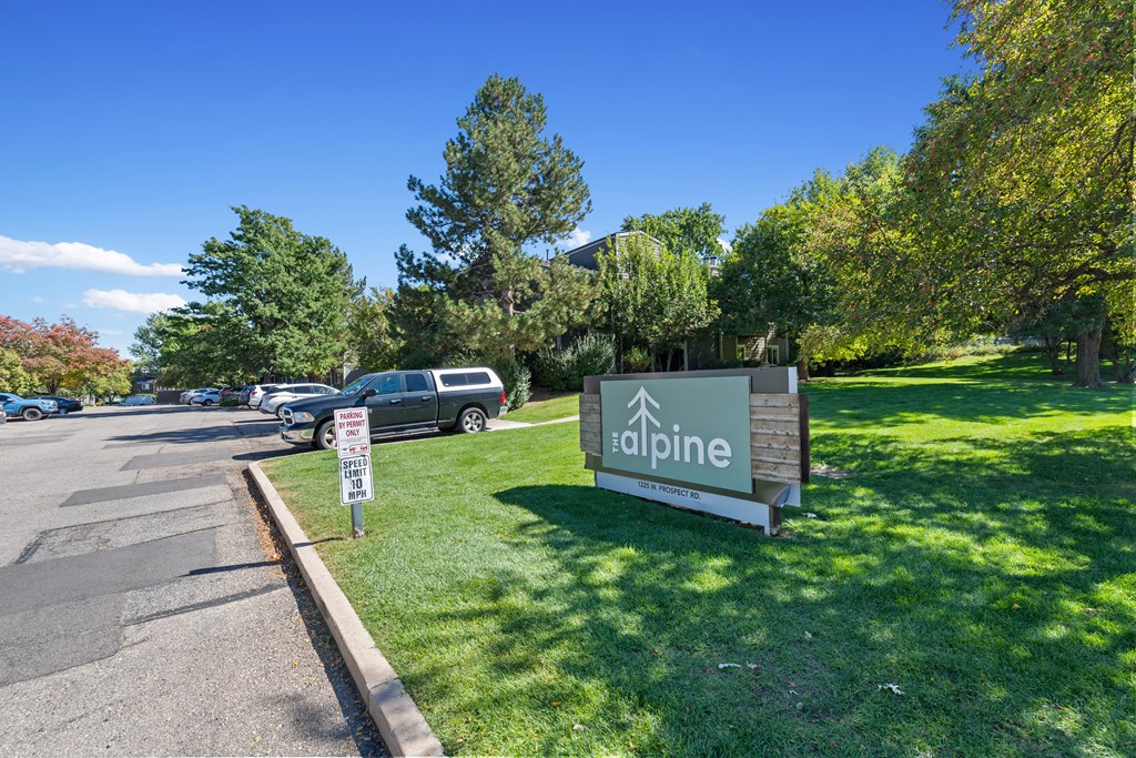 The Alpine Apartments