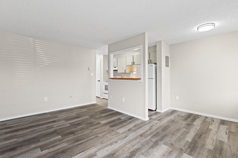 Royal Chateau Apartments