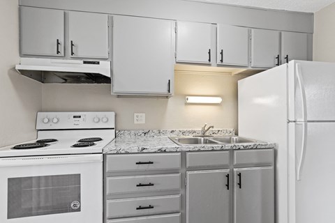 Royal Chateau Apartments