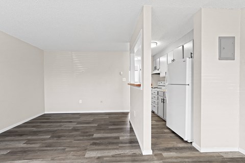 Royal Chateau Apartments