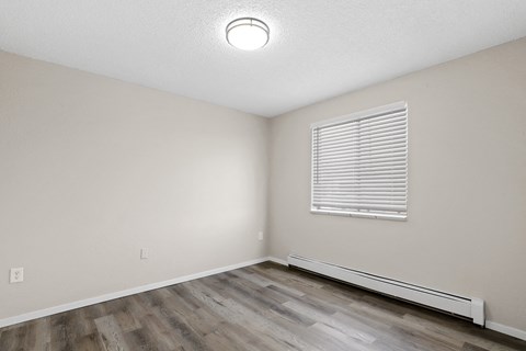 Royal Chateau Apartments