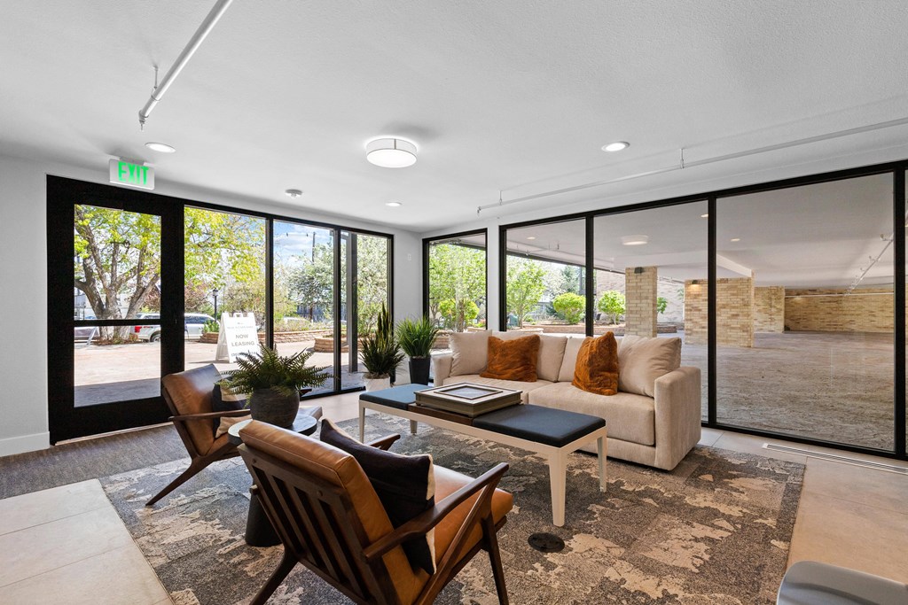 Clubhouse - Lounge