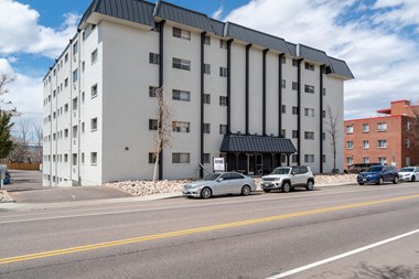 5579 S Windermere St Studio Apartment for Rent