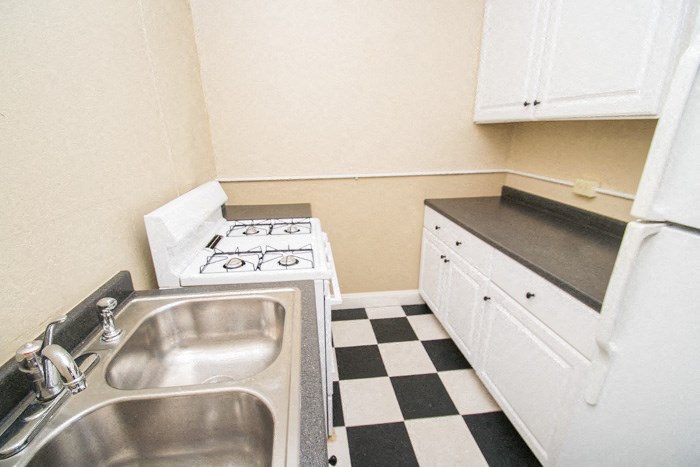 Kitchen and Appliances