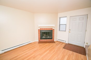 2238 Canyon Blvd 2 Interior