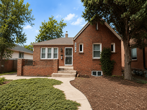 2015 S High St 4 Beds Apartment for Rent