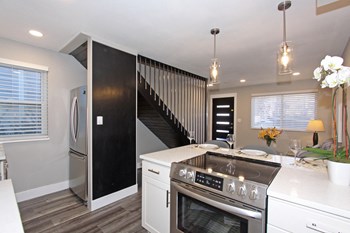 1837 22nd St Kitchen