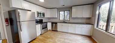 840 North St 2-4 Beds House for Rent - Photo Gallery 1