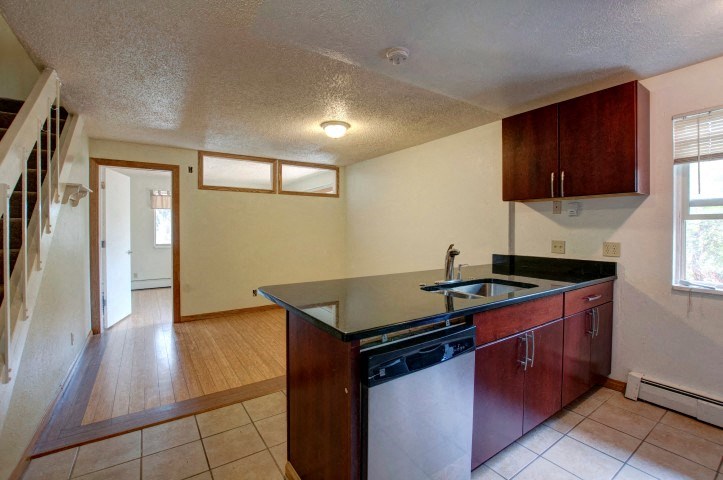 1065 University #219 Living Room/Kitchen