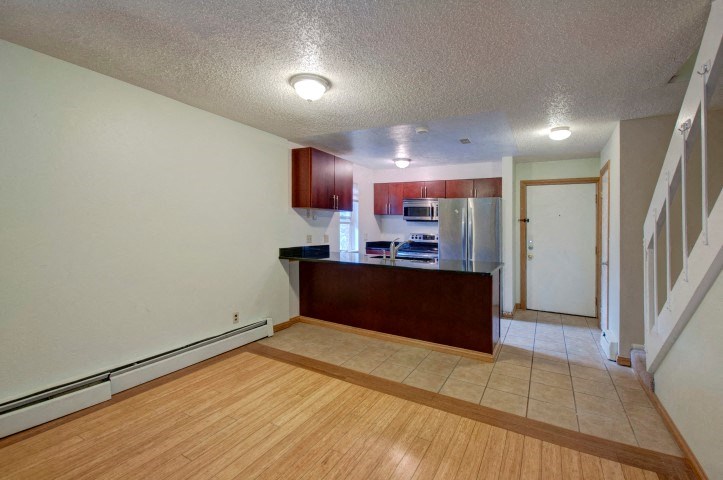 1065 University #219 Living Room/Kitchen
