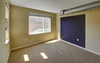 2850 E College Ave #108 Bedroom2850 E College Ave #108 - Photo Gallery 4