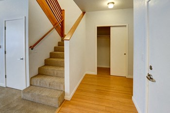 2850 E. College Ave. #108 4 Beds Apartment, Condo, Student, CU, Naropa, Boulder, 21-22 Preleasing for Rent - Photo Gallery 6