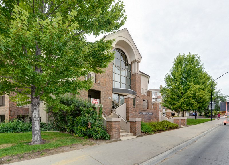 University Court - 1085 Broadway