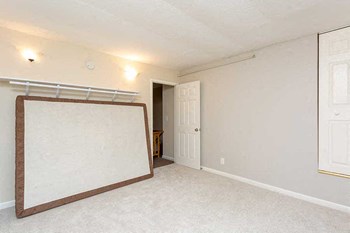 2031 Goss Bedroom - Photo Gallery 6