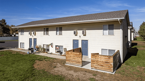 506 16Th St 2 Beds Apartment for Rent