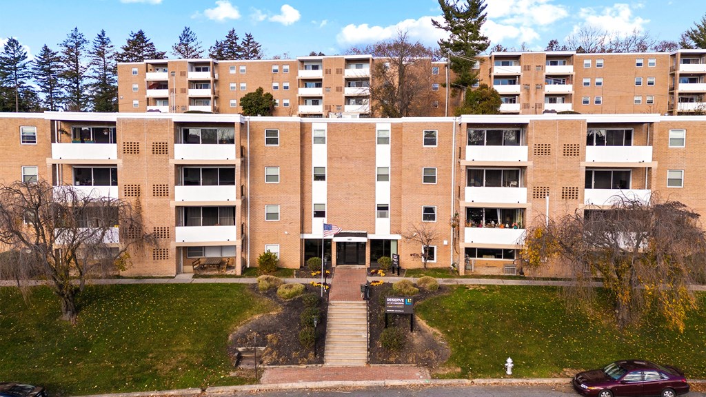 the building in which the apartment is located