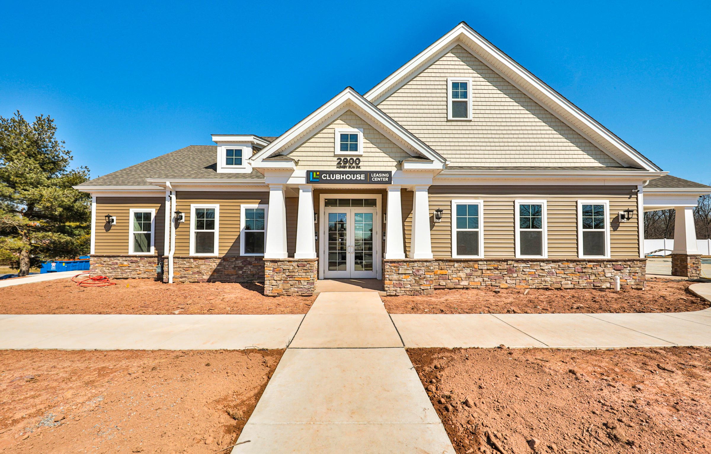 The Oaks at Copper Chase Apartments, 3145 Honey Run Drive