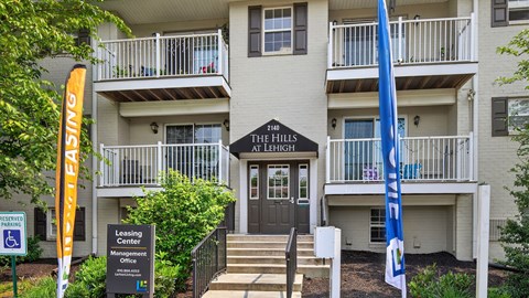 The Hills Lehigh apartment complex with a leasing center office.