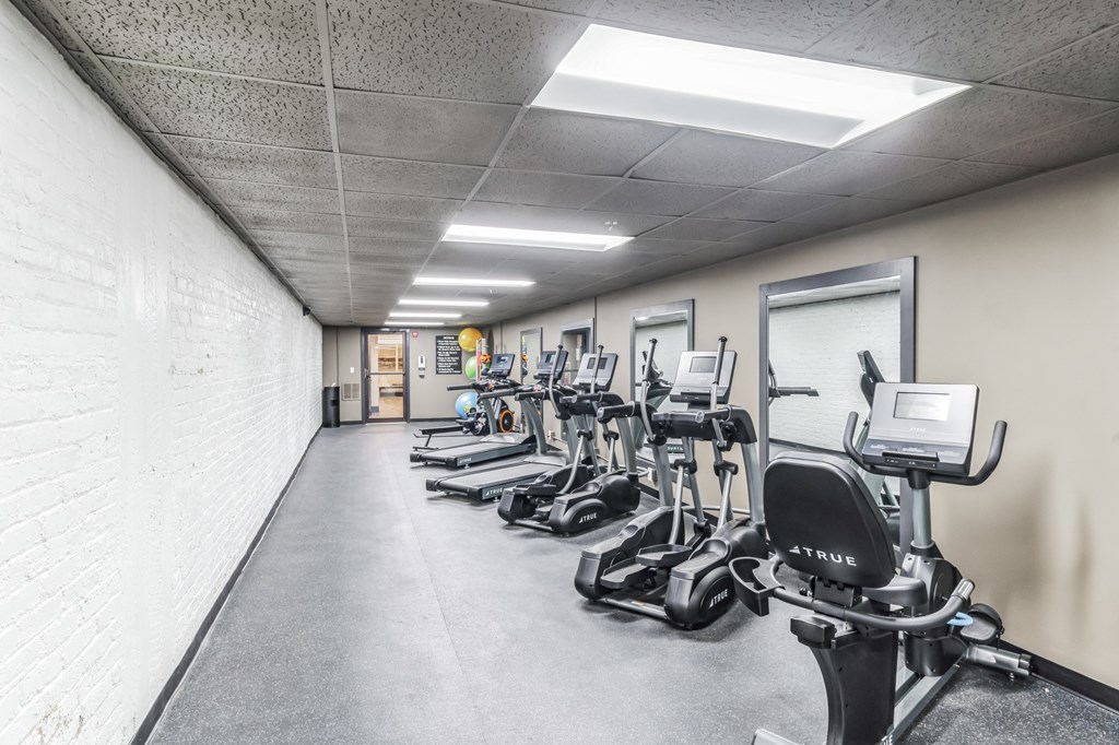 the gym at the belgard apartments mn