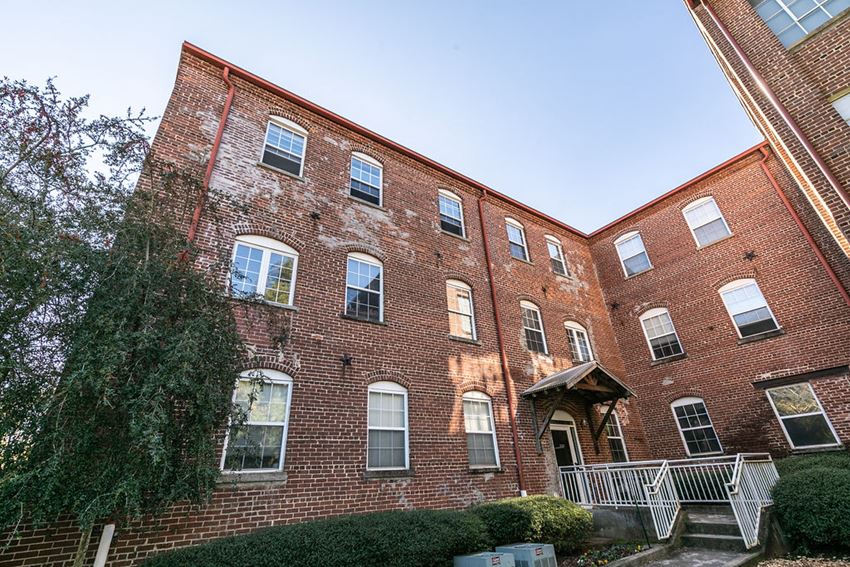 Brumby Lofts Apartments, 111 North Marietta Pkwy NE 1478, Marietta, GA