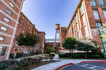 170 Boulevard SE Suite B-107 Studio-2 Beds Apartment for Rent - Photo Gallery 2
