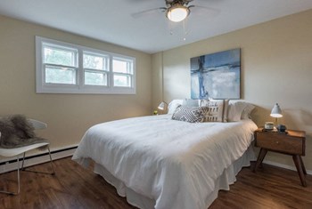 396 Princess Margret Blvd 3-4 Beds Apartment, Townhouse for Rent - Photo Gallery 3