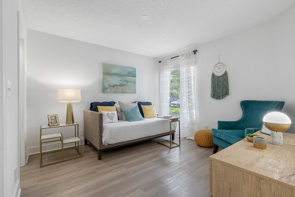 Lakepointe At Jacaranda