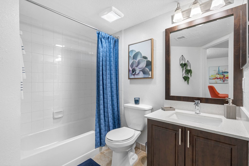 Lakepointe At Jacaranda