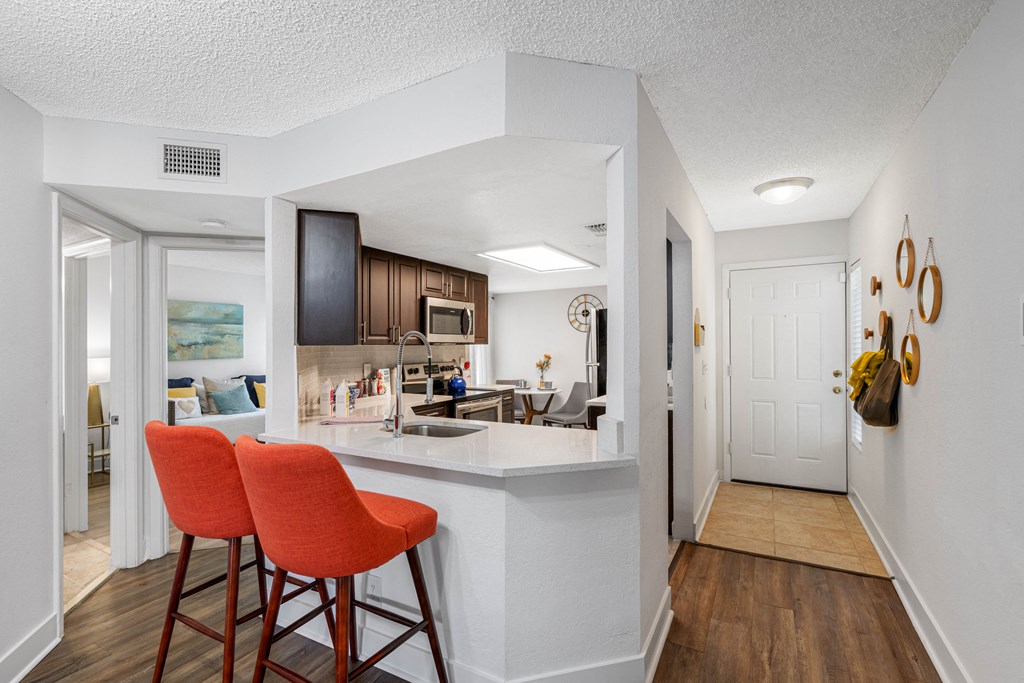 Lakepointe At Jacaranda