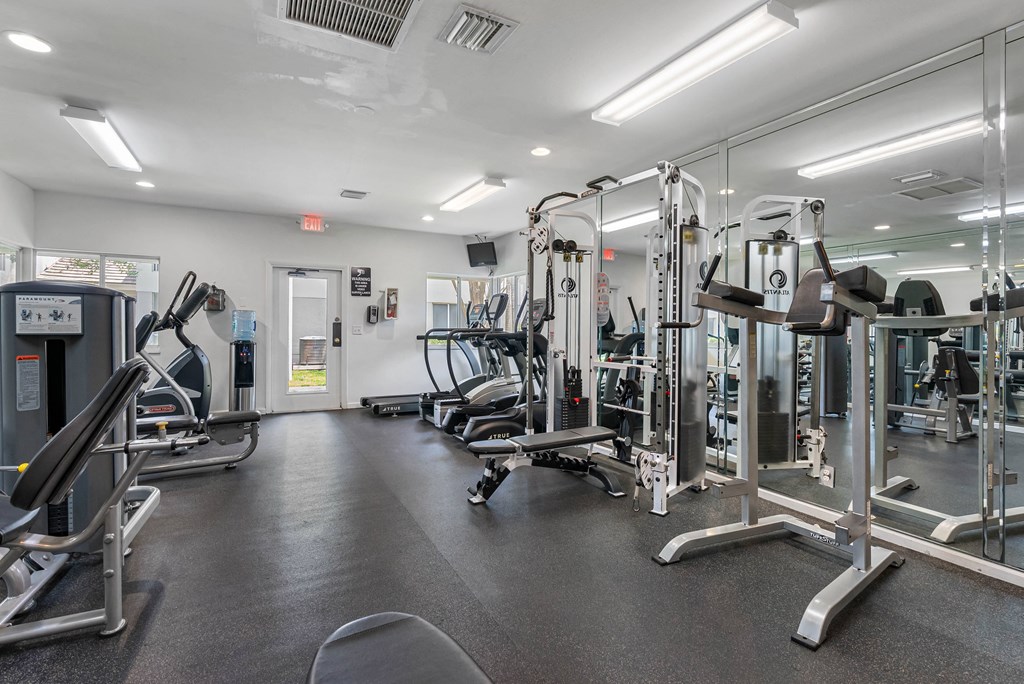 Lakepointe At Jacaranda