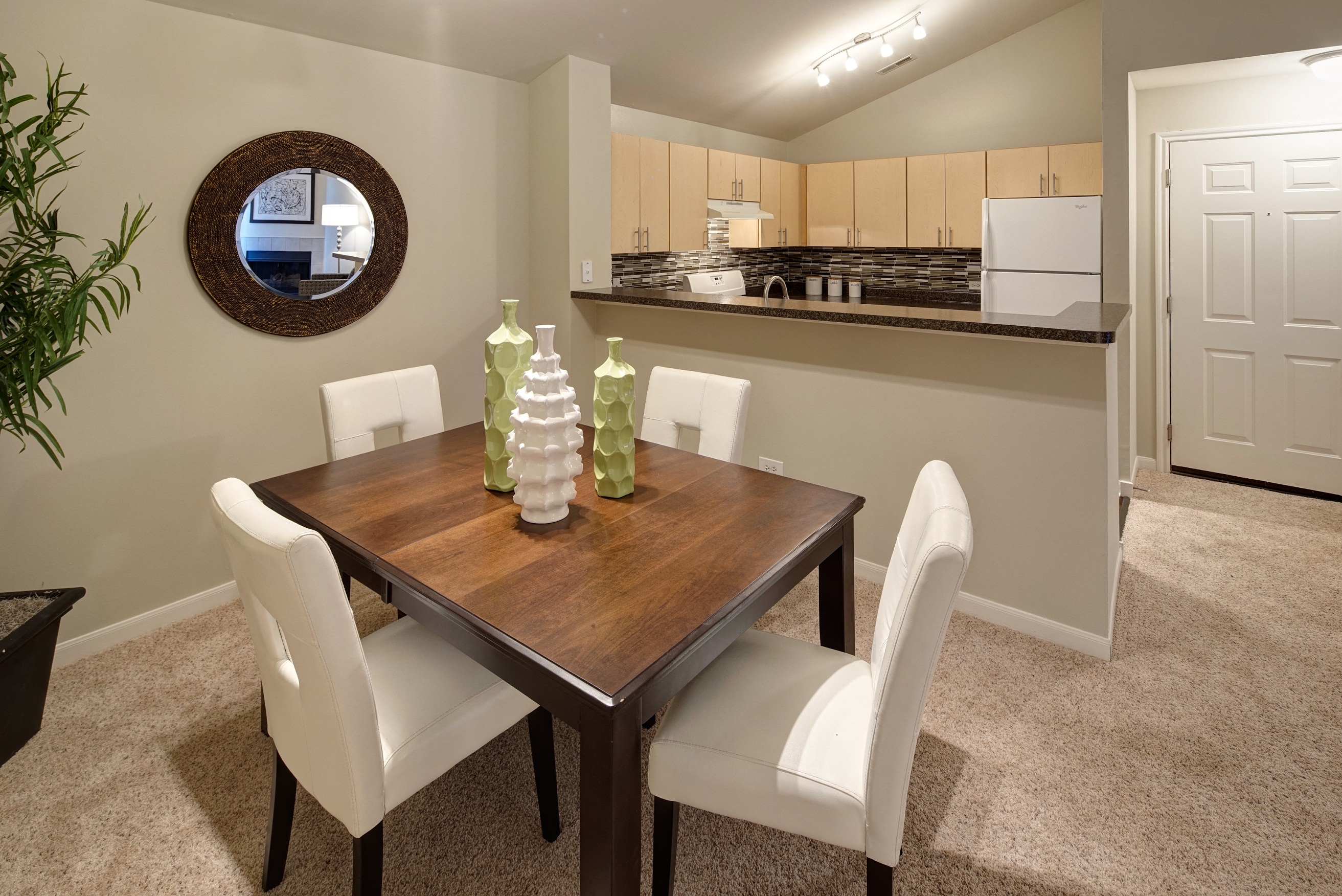 Open concept modern dining room and kitchen