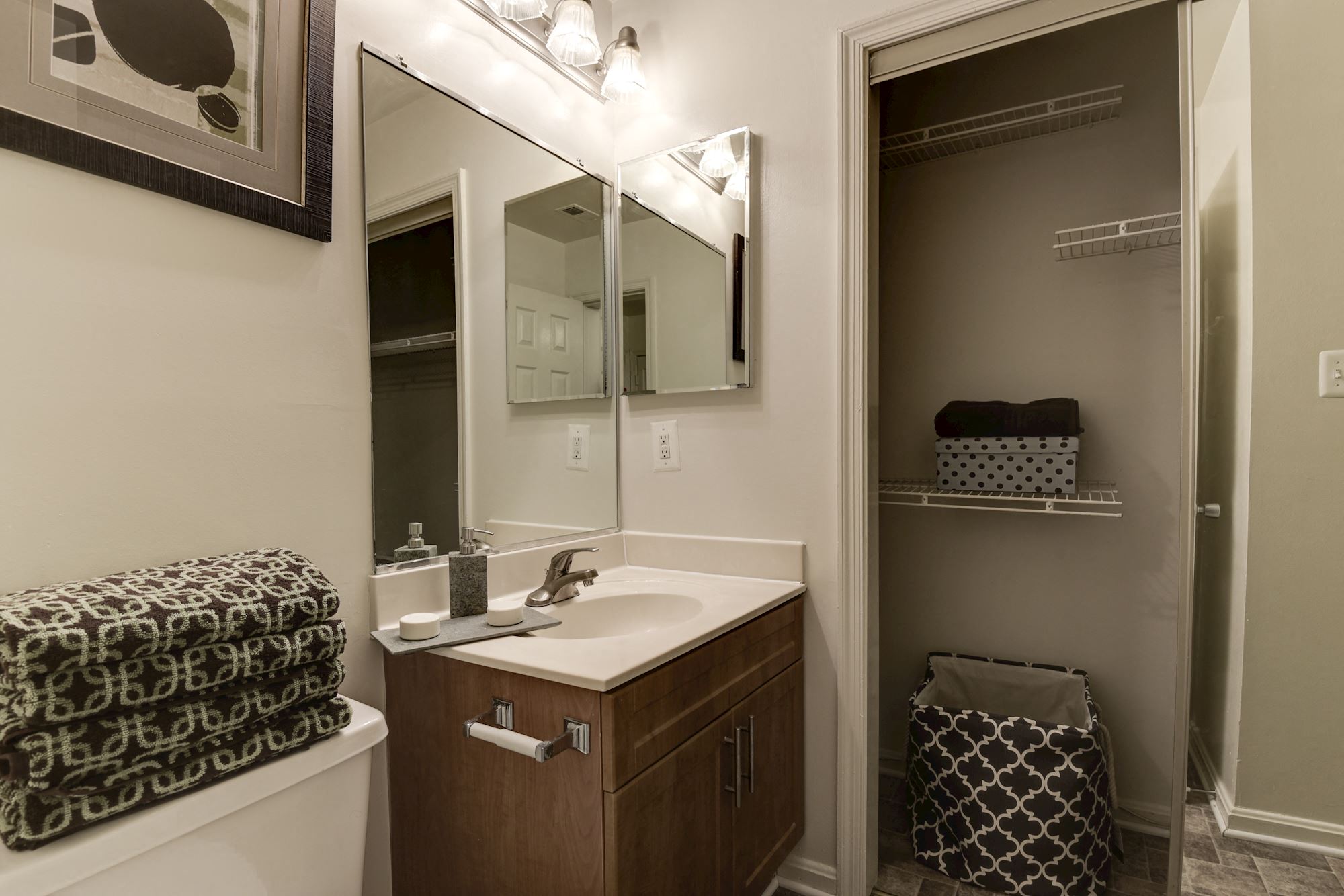 Henley At Kingstowne