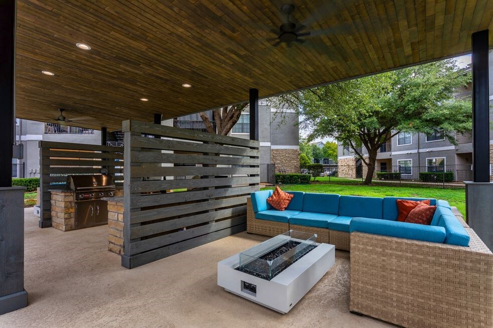 Park Creek Exterior Pool