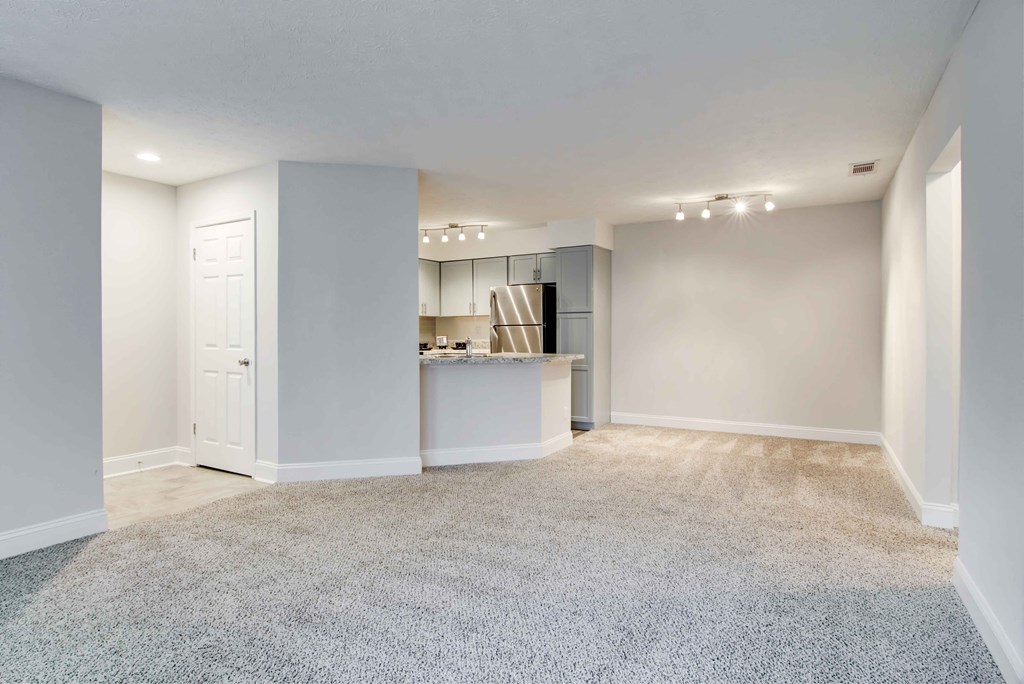 2200 Big Creek Apartments in Roswell, GA photo of living area