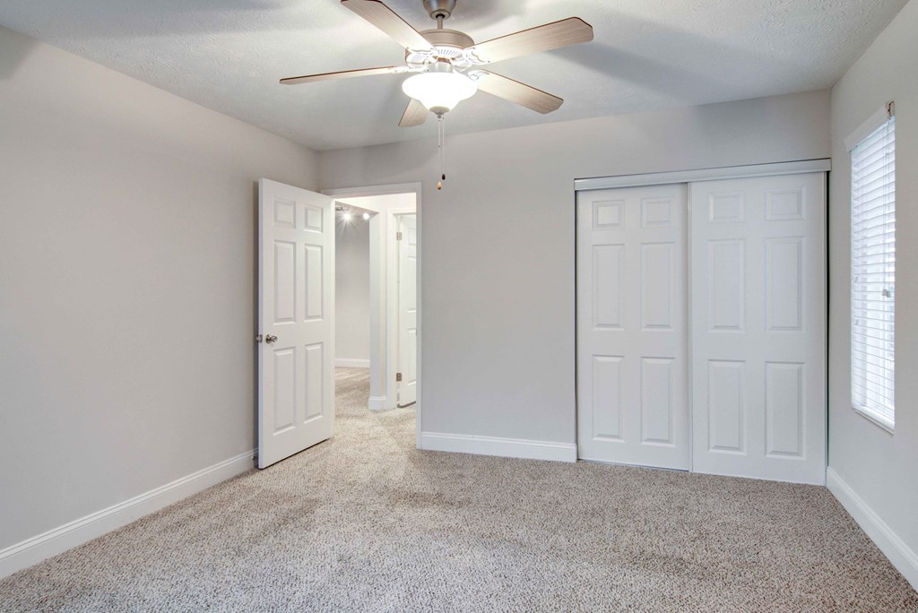 2200 Big Creek Apartments in Roswell, GA photo of bedroom