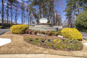 2200 Belcourt Parkway 1-2 Beds Apartment for Rent - Photo Gallery 2