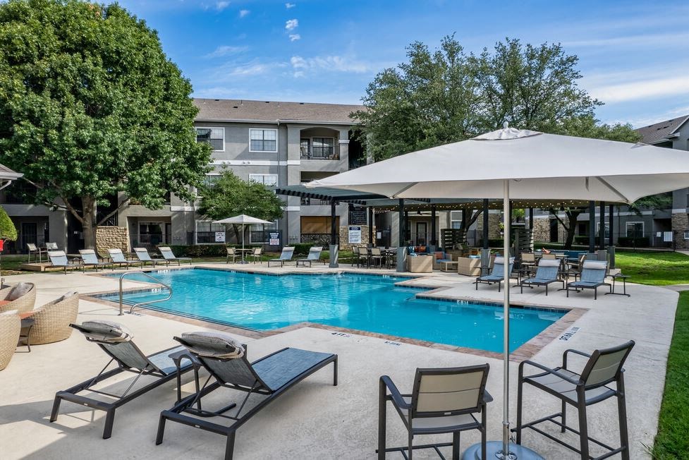 Park Creek Exterior Pool