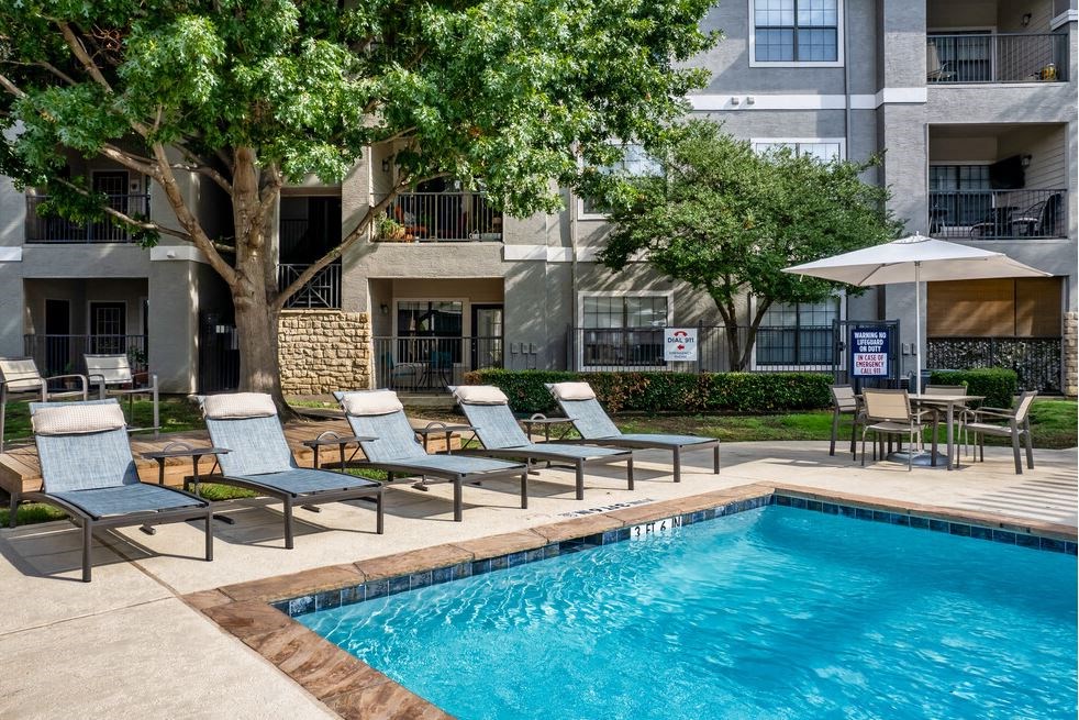 Park Creek Exterior Pool