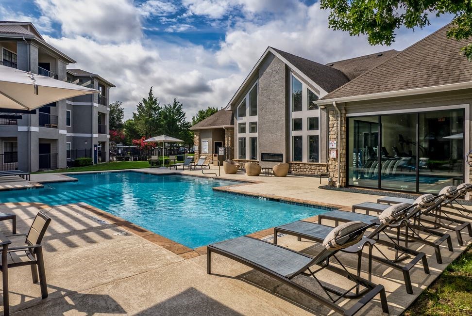 Park Creek Exterior Pool