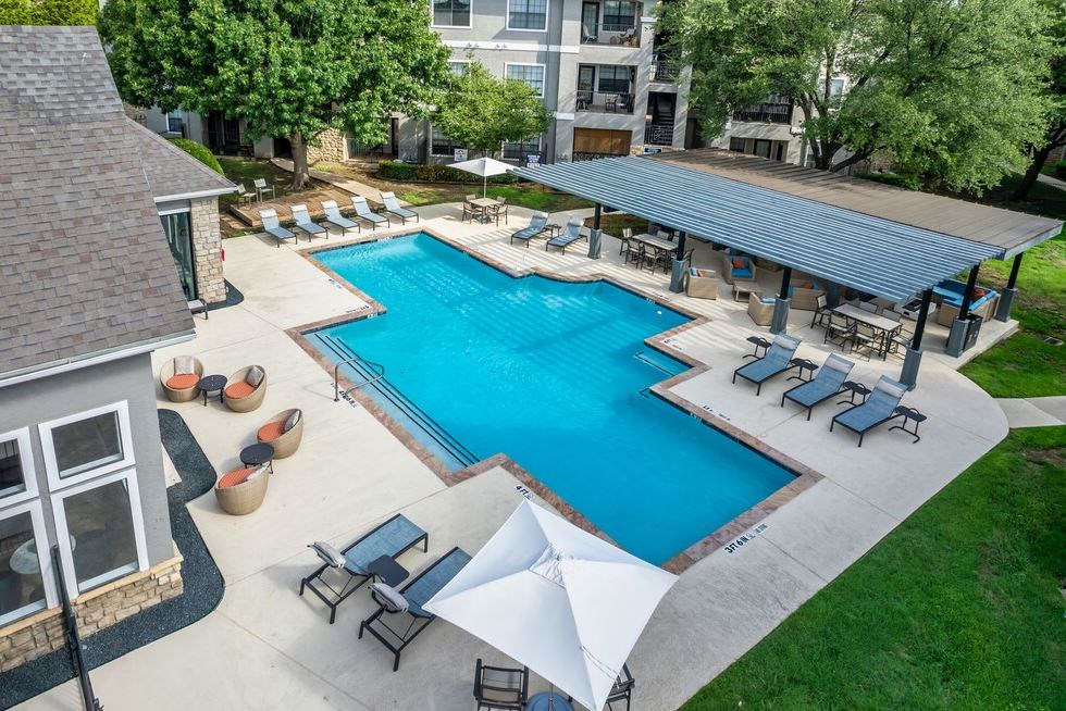 Park Creek Exterior Pool