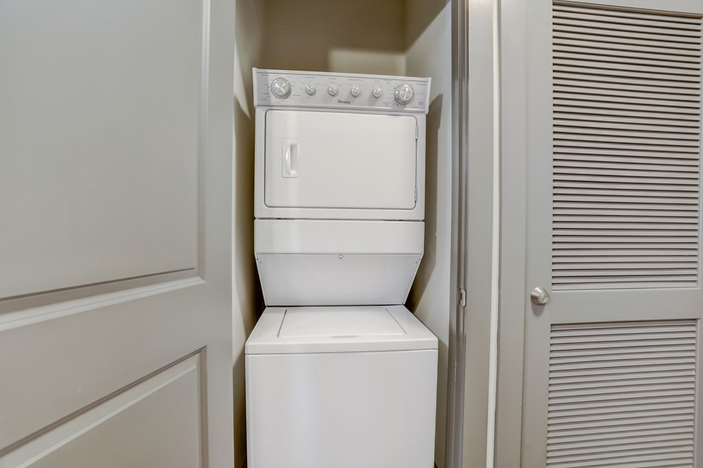 Pet-Friendly Apartments in Nashville, TN- Octave Apartments- washer and dryer included