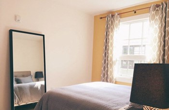 777 NW 19th Ave Studio-2 Beds Apartment for Rent - Photo Gallery 2