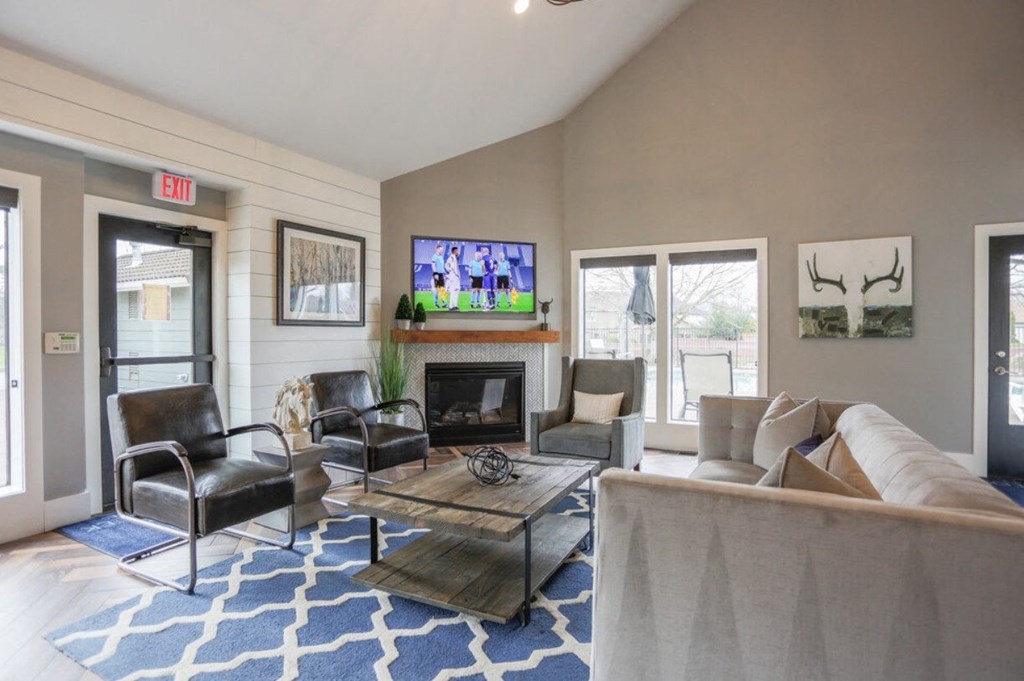 Apartments in Wilsonville - Boulder Creek - Resident Lounge Area