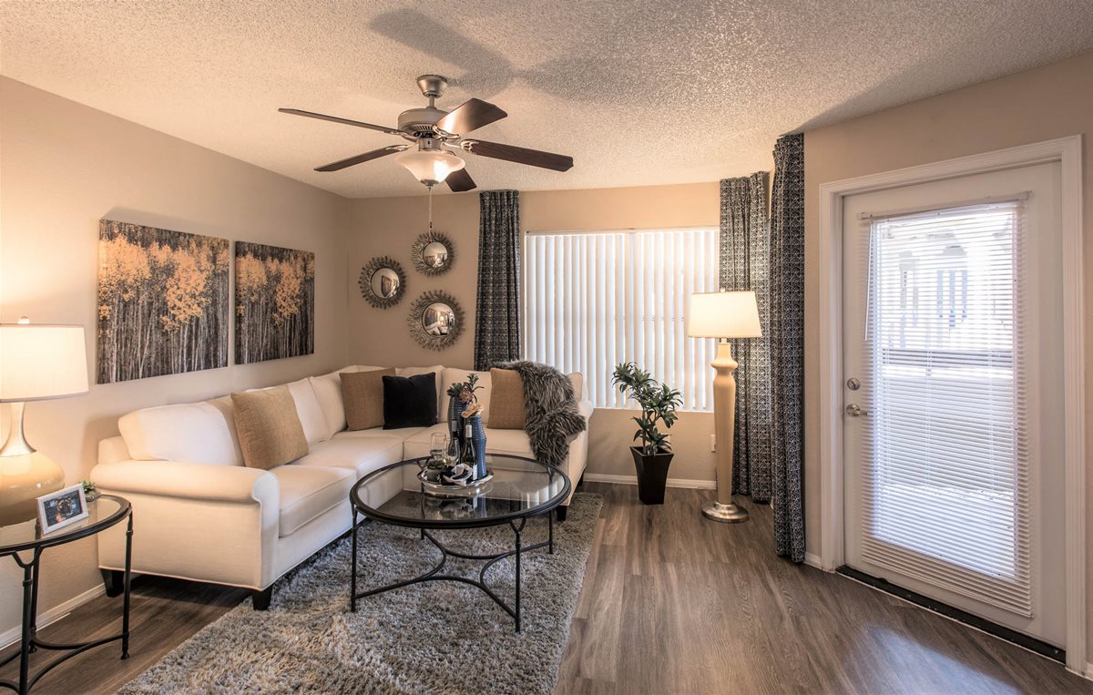 Pacific Bay Club Apartments