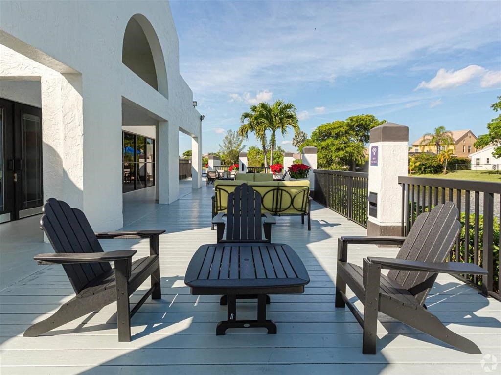 Waterview at Coconut Creek Apartments in Coconut Creek, FL photo of sundeck
