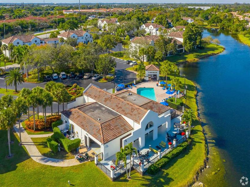 Waterview At Coconut Creek Apartments, 3621 W Hillsboro Blvd, Coconut