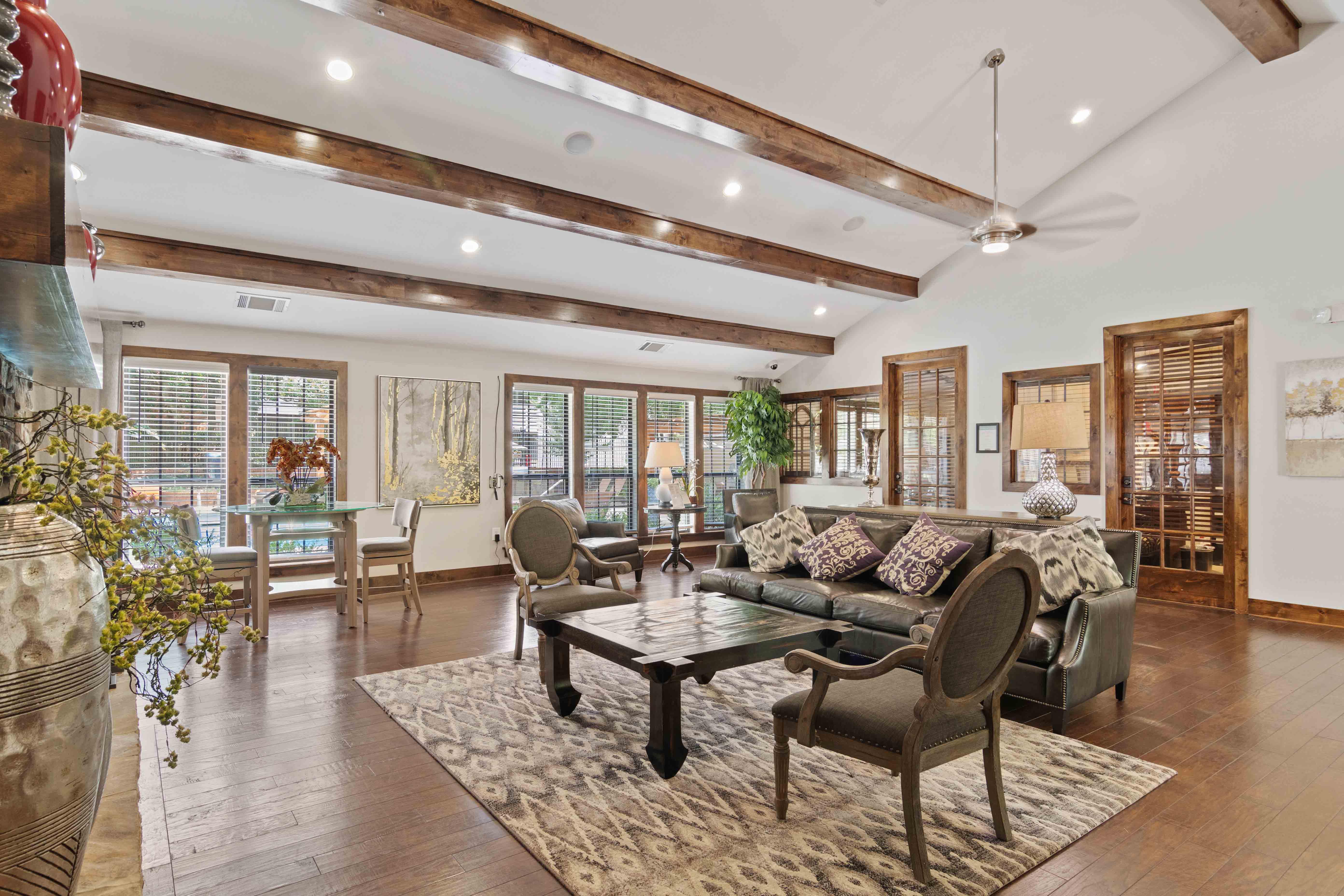 Glen Lake Apartments in Atlanta, GA 30328 photo of a clubhouse