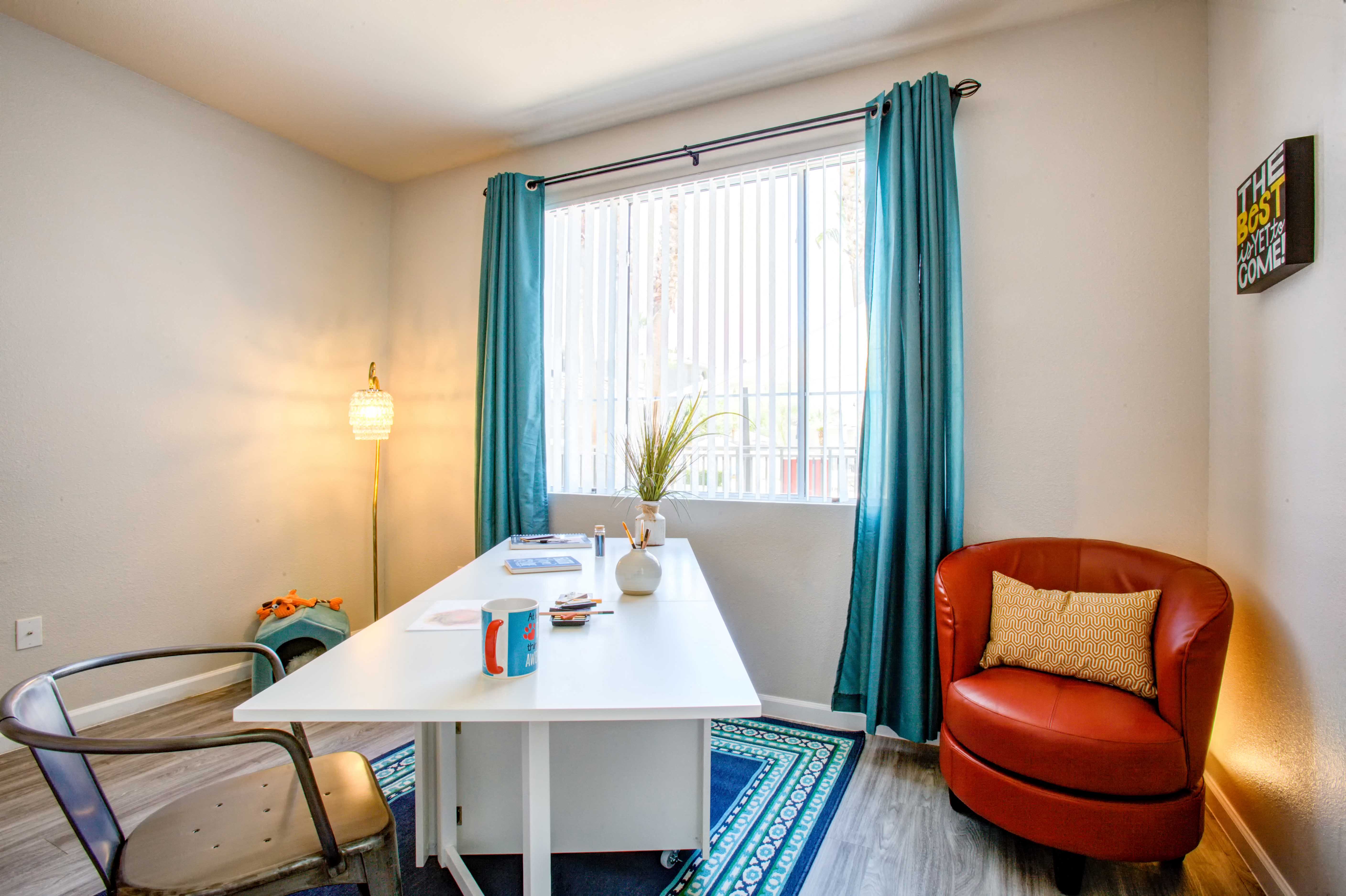 lots of natural light in apartment